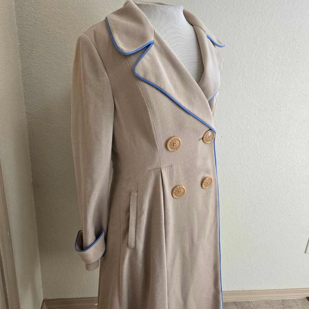 Anthropologie ett:twa Beige Piped Trench Coat with Blue Trim, Size 6 - Picture 7 of 11